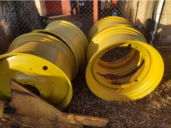Roda John Deere Linha 7000 Agrofy Roda John Deere Linha 7000 Agrofy