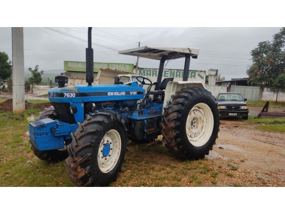 Trator New Holland Ano 2001