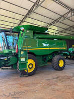 Colheitadeira John Deere Sts 9770 - Ano 2010