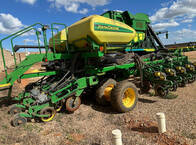 Plantadeira John Deere Db50 - Ano 2012