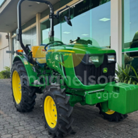 Trator John Deere 3036 En