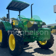 Trator John Deere 5080E