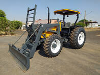 Trator Valtra A850 Ano 2013