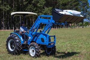 Carregadeira Frontal LS Tractor LL4101 Nova