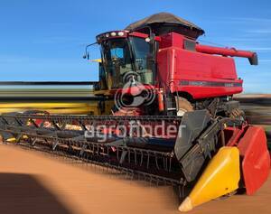 Colheitadeira de grão Case IH Axial-Flow 2688 - 17058