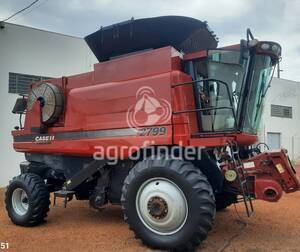 Colheitadeira de grão Case IH Axial-Flow 2799 - 14689