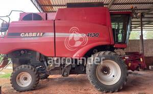 Colheitadeira de grão Case IH Axial-Flow 4130 - 17180