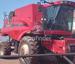 Colheitadeira de grão Case IH Axial-Flow 8120 - 15230