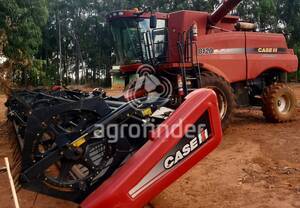 Colheitadeira de grão Case IH Axial-Flow 8120 - 15906