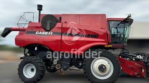 Colheitadeira de grão Case IH Axial-Flow 8120 - 17562