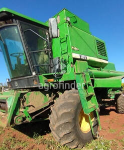Colheitadeira de grão John Deere 1185 - 8869