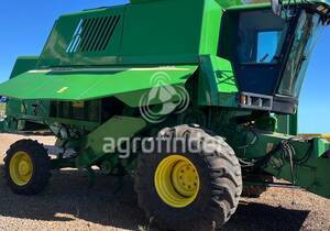 Colheitadeira de grão John Deere 1450 - 14827