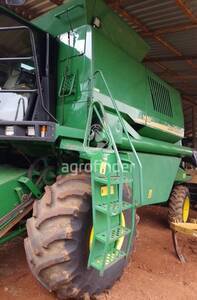 Colheitadeira de grão John Deere 1450 - 17614