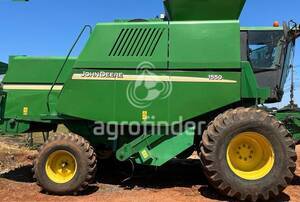 Colheitadeira de grão John Deere 1550 - 14838