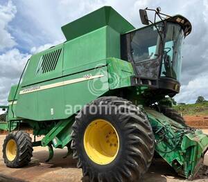 Colheitadeira de grão John Deere 1550 - 16621