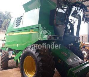Colheitadeira de grão John Deere 1550 - 16934