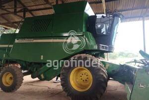 Colheitadeira de grão John Deere 1550 - 16935