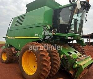 Colheitadeira de grão John Deere 1570 - 11805