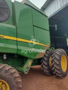 Colheitadeira de grão John Deere S 440 - 12765