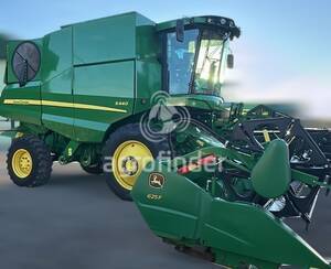 Colheitadeira de grão John Deere S 440 - 17475