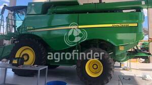 Colheitadeira de grão John Deere S 670 - 15495