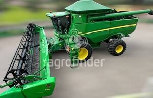 Colheitadeira de grão John Deere S550 - 17442