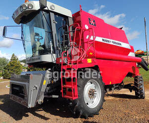 Colheitadeira de grão Massey Ferguson 32 - 5518