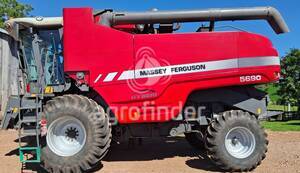 Colheitadeira de grão Massey Ferguson 5690 - 12418