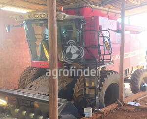 Colheitadeira Massey Ferguson 9690 Ano 2011