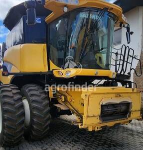 Colheitadeira de grão New Holland CR 9060 - 15256