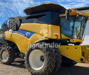 Colheitadeira de grão New Holland CR 9080 - 16194
