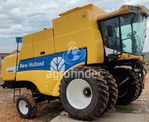Colheitadeira de grão New Holland CS 660 - 14972