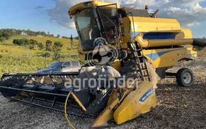 Colheitadeira de grão New Holland TC 5070 - 16703