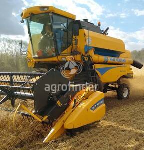 Colheitadeira de grão New Holland TC 5070 - 17098