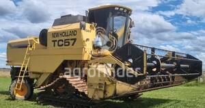 Colheitadeira de grão New Holland TC 57 - 11591