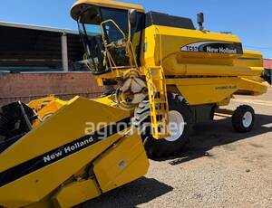 Colheitadeira de grão New Holland TC 57 - 15168