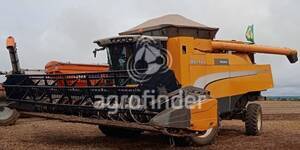 Colheitadeira de grão Valtra BC 7500 - 13767