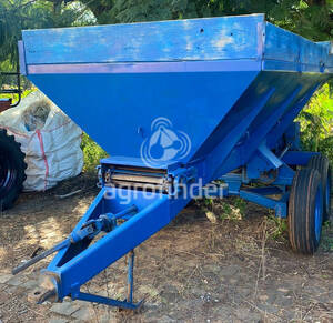 Distribuidor de Fertilizante Sólido Jan Lancer 5.000 - 7759