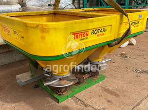 Distribuidor de Fertilizante Sólido Triton 1300 - 6205