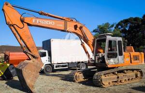 Escavadeira Hidráulica Fiatallis Fh 200 Ano 2000