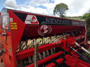 Plantadeira de Inverno Semeato SHM 15/17 - 6826