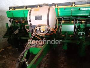 Plantadeira de Verão John Deere 1109 - 15745