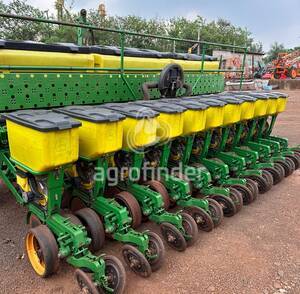 Plantadeira de Verão John Deere 1111 - 11282