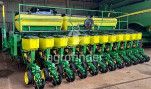 Plantadeira de Verão John Deere 1113 - 15351
