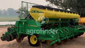 Plantadeira de Verão John Deere 2113 - 14713