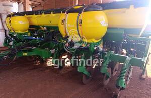 Plantadeira de Verão John Deere 2113 - 17653