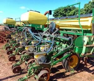 Plantadeira de Verão John Deere 2126 CCS - 12967