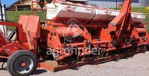 Plantadeira de Verão Kuhn PG 15000 - 15552