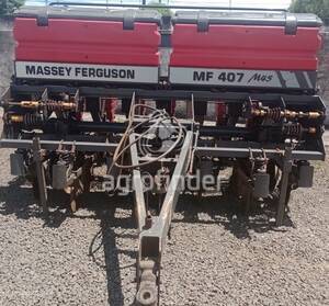 Plantadeira de Verão Massey Ferguson MF 407 - 15324