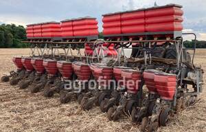 Plantadeira de Verão Massey Ferguson MF 517 - 13736